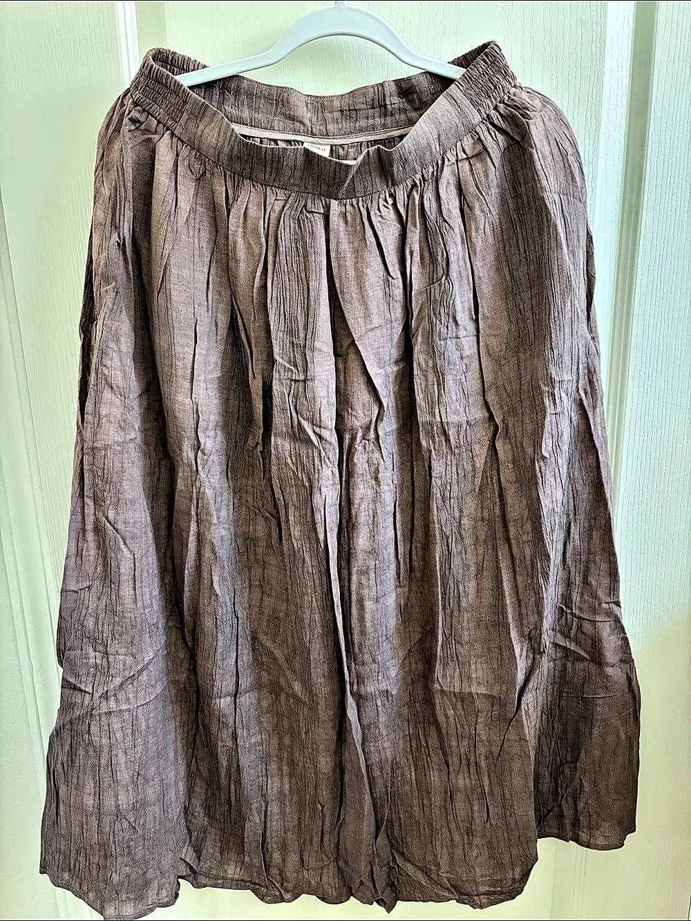 Lintico lyocell Textured pleated waist Skirt in rosemund Size Small NWT